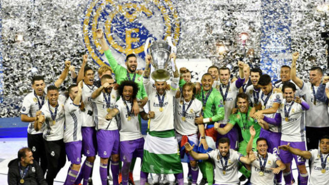 辽篮一战狂输“52分”！杨鸣真被广东打崩溃了：输现在更没未来？