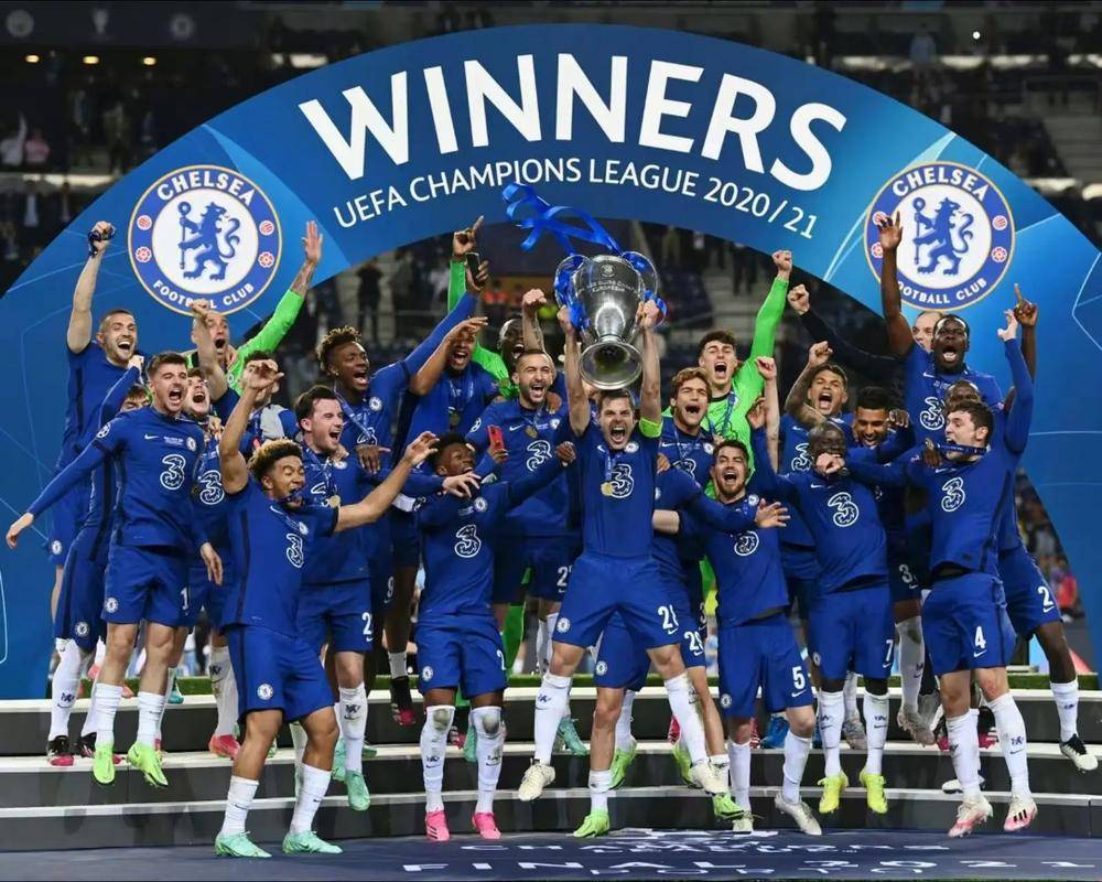 最后两分钟突然断电！詹姆斯26+9+10，东契奇24+9+9，雄鹿惊险击败湖人